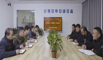 http://jdx.hnvtc.edu.cn/__local/2/B0/3C/E78BEB14011EBB497EEC8371C90_2B12A62A_A8567.png