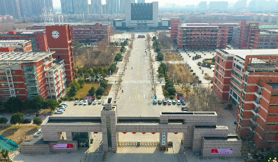 新乡学院校园图片1