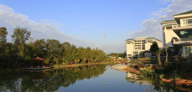 广州华夏职业学院校园图片1